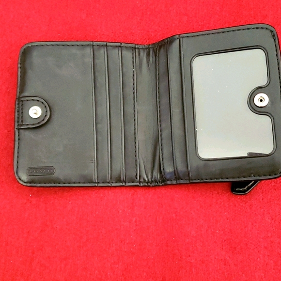 Coach wallet - Picture 4 of 9